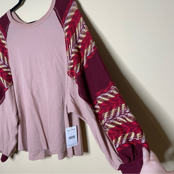 Free People Rainbow Dreams Balloon Sleeve Oversized  Sweater NEW - Picture 3 of 10